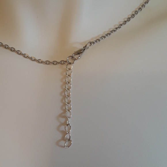 Beaded necklace - Picture 3 of 3